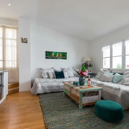 Agencia Pro - Very Luminous - Near Tram And City Center Apartment