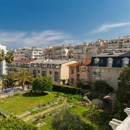Agencia Pro - Very Luminous - Near Tram And City Center Apartment